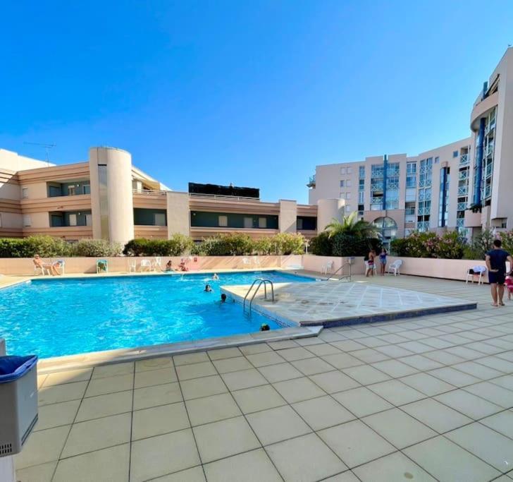 Joli Appartement Avec Piscine แซ็ต ภายนอก รูปภาพ