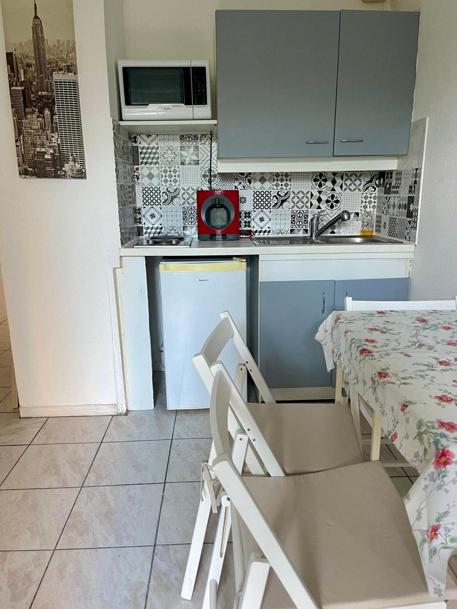 Joli Appartement Avec Piscine แซ็ต ภายนอก รูปภาพ